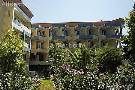 Sunland Hotel 11
